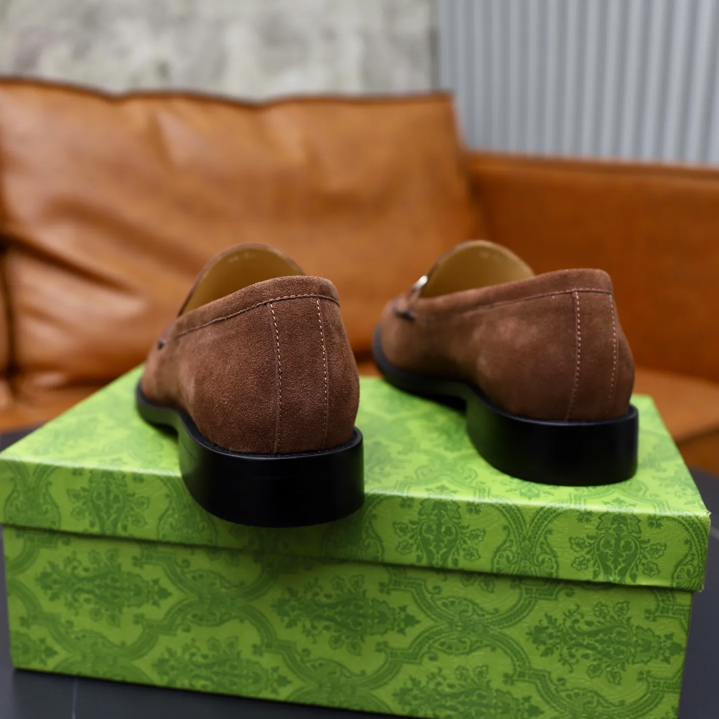 Men's shoes: 260🙅‍♂️🙅‍♂️🙅‍♂️Niuli Brand: GUCCI Size: 38-44 (45 can be customized) Level: Counter classic Material: Original soft cowhide upper Comfortable cowhide lining Original lightweight outsole Style category: Business casual footwear Driving leather shoes Color: Actual picture color